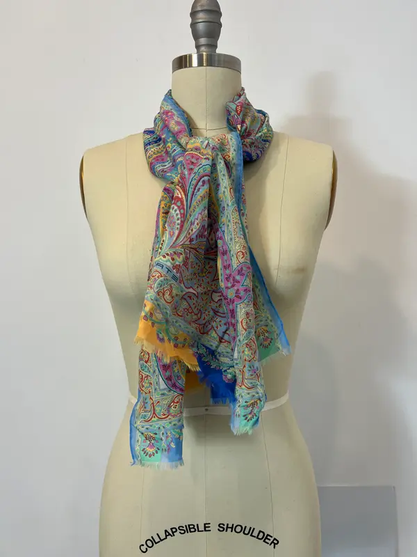 ETRO. Pañuelo estampado seda y algodón