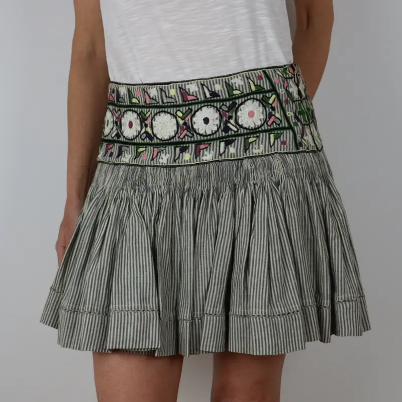 Falda corta de Rayas con vuelo Madame a Paris