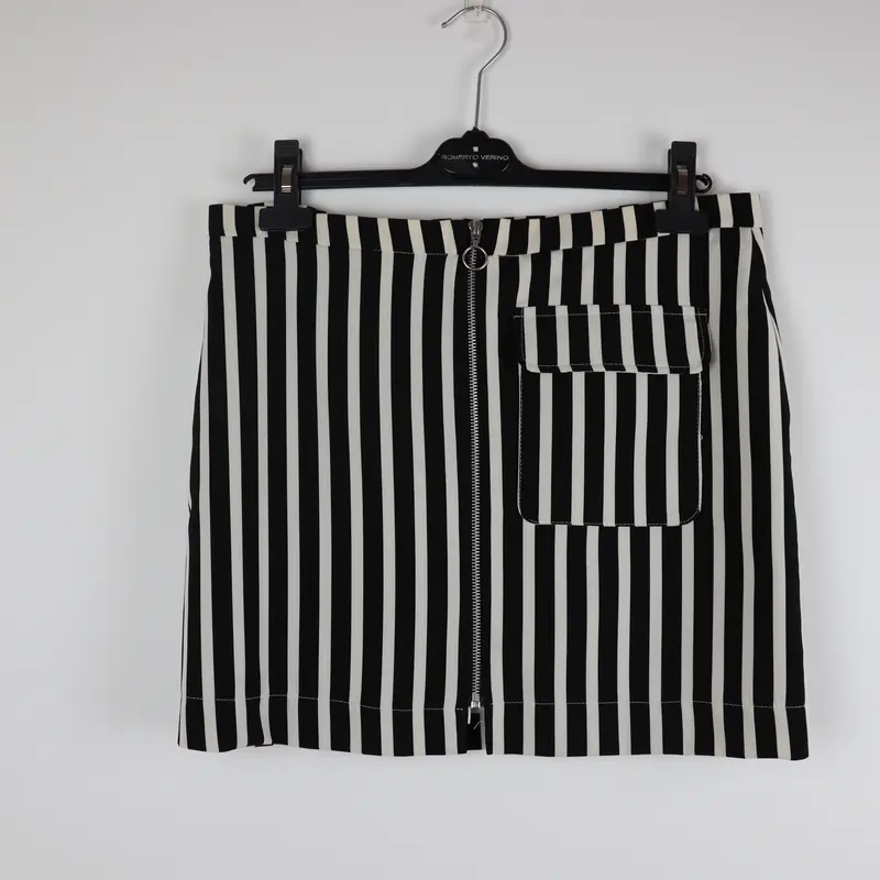 Falda corta de rayas Easy Wear