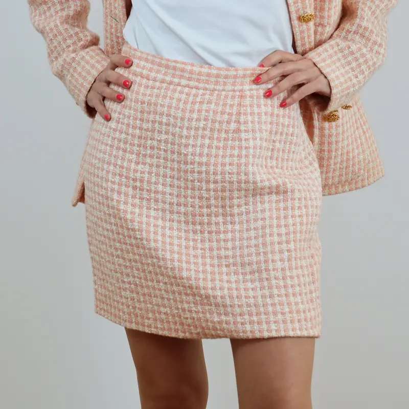 Falda corta tweed rosa pastel