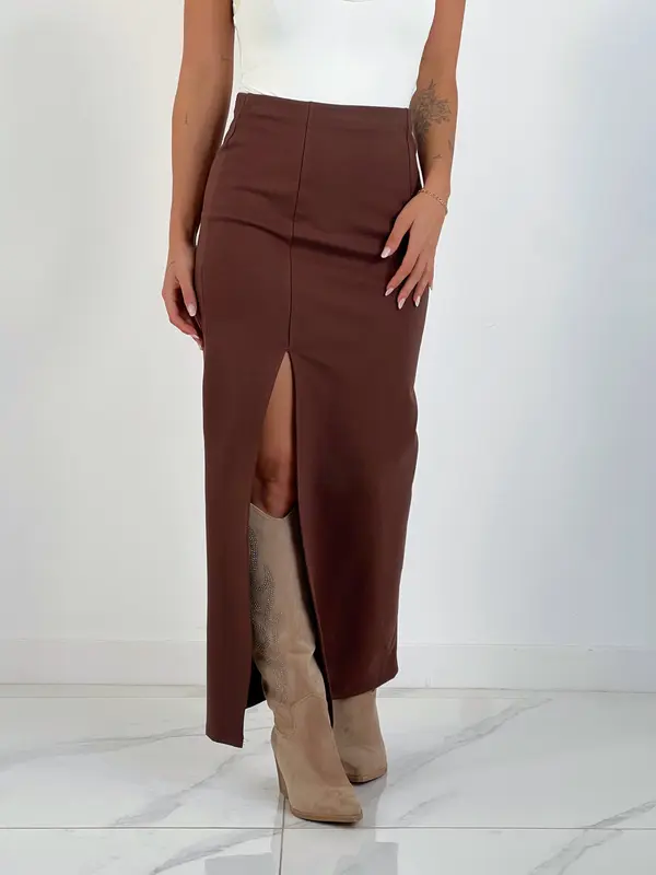 Falda midi tubo