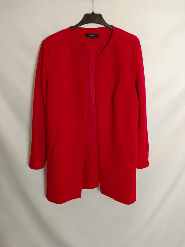 FESTA. Blazer elástica roja T.44