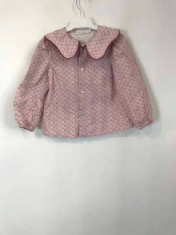 FINA EJERIQUE. Blusa niña estampada rosa empolvado. T 6 años