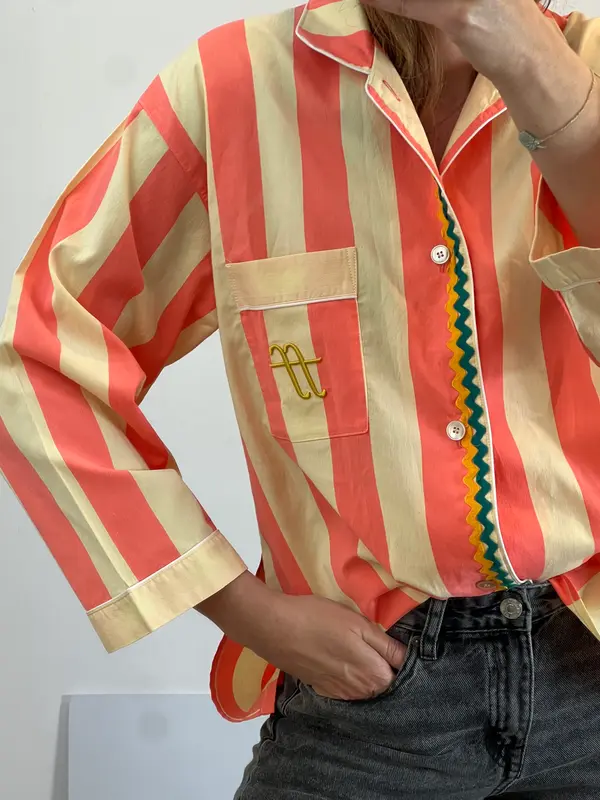 FORTE FORTE. Camisa rayas bicolor iniciales. T 1(S)