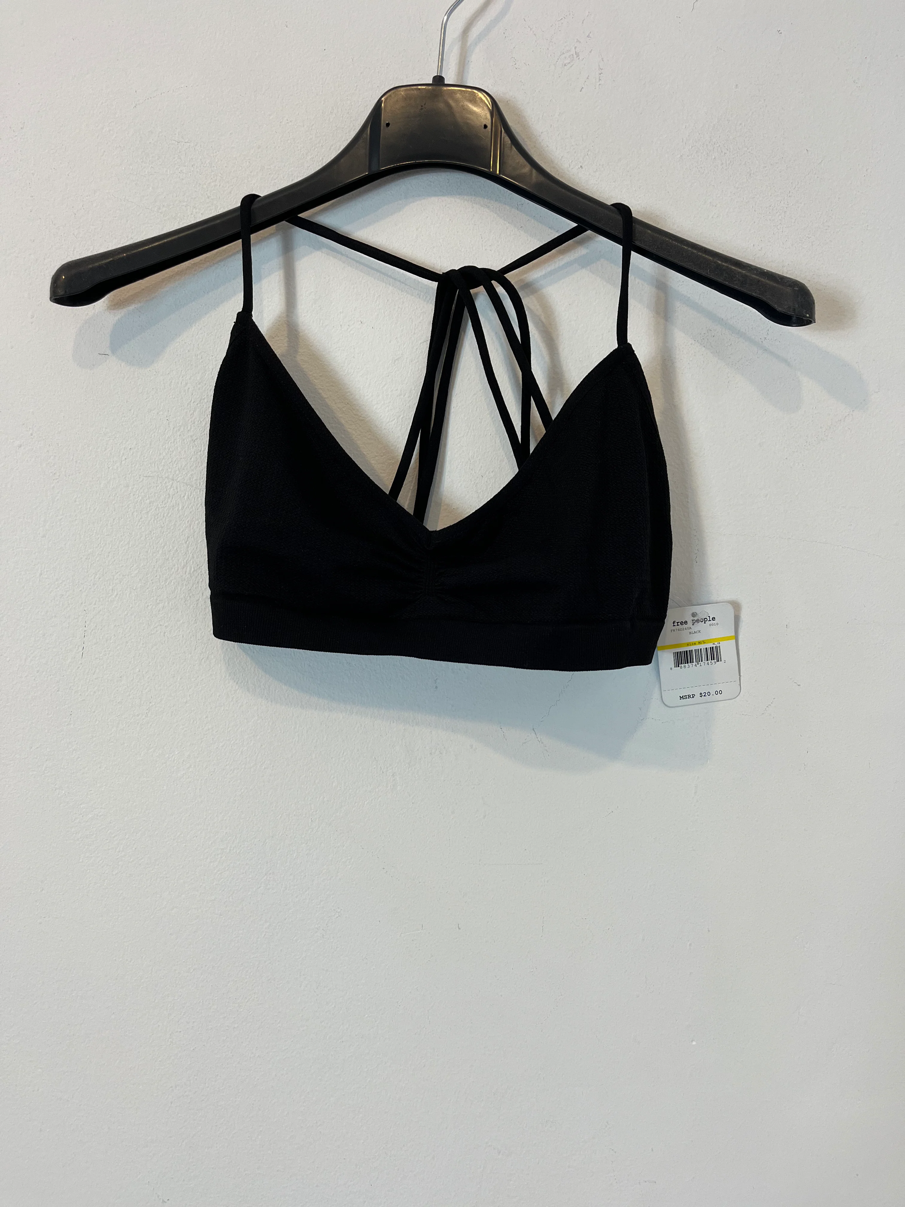 FREE PEOPLE. Top negro elástico espalda tiras. T M/L