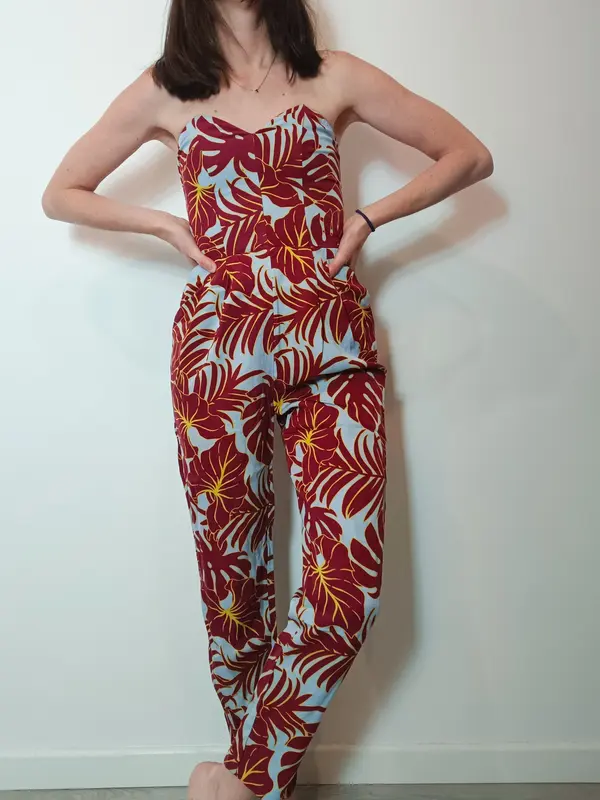 H&M. Mono largo flores T.34