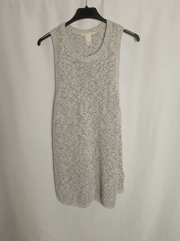H&M. Top punto jaspeado T.l