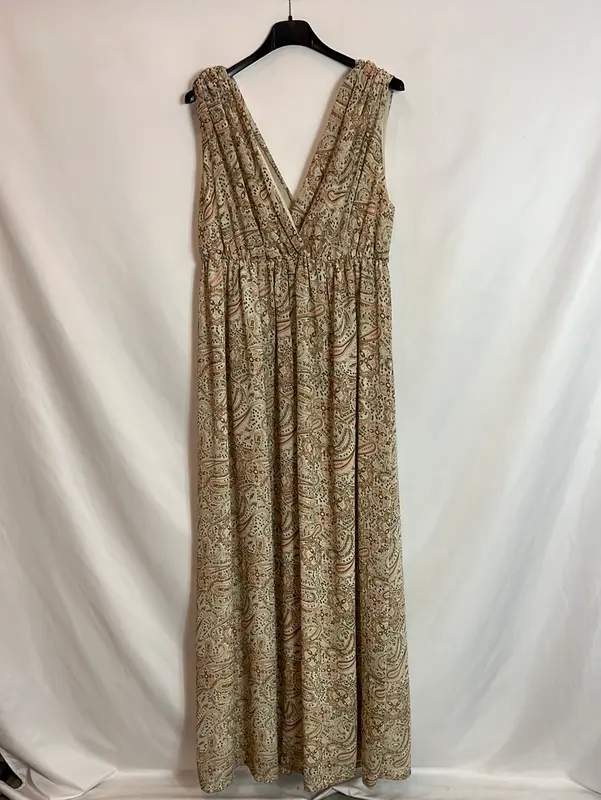 H&M. Vestido largo beige T.42