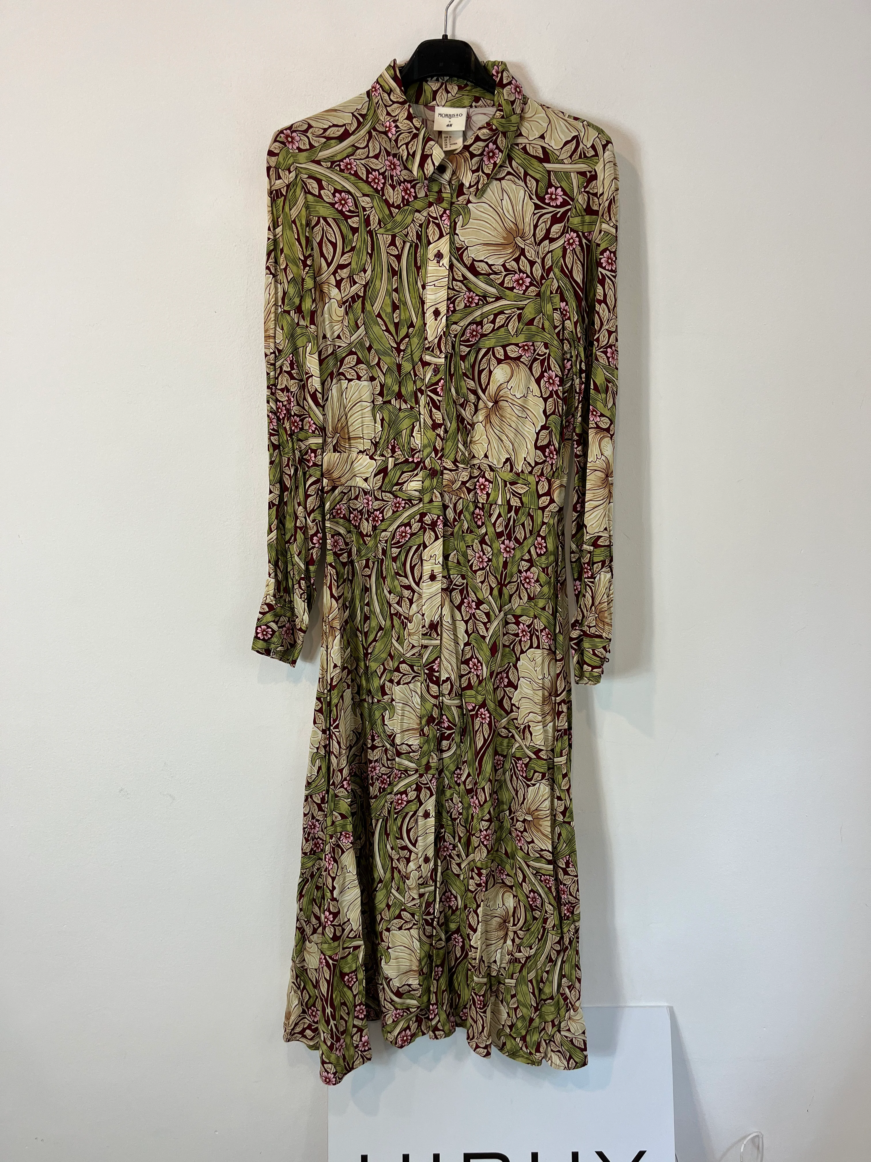 H&M. Vestido midi botones. T 34