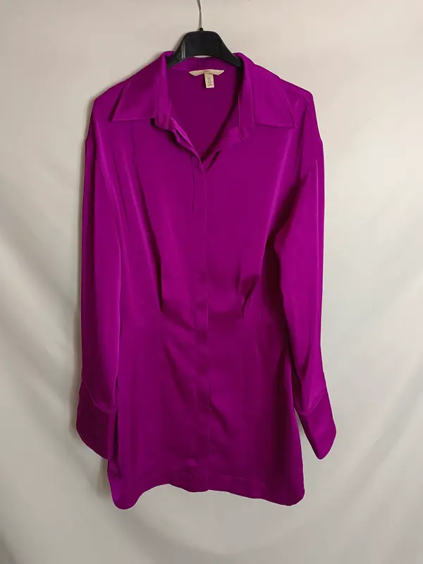 H&M. Vestido satinado buganvilla T.S