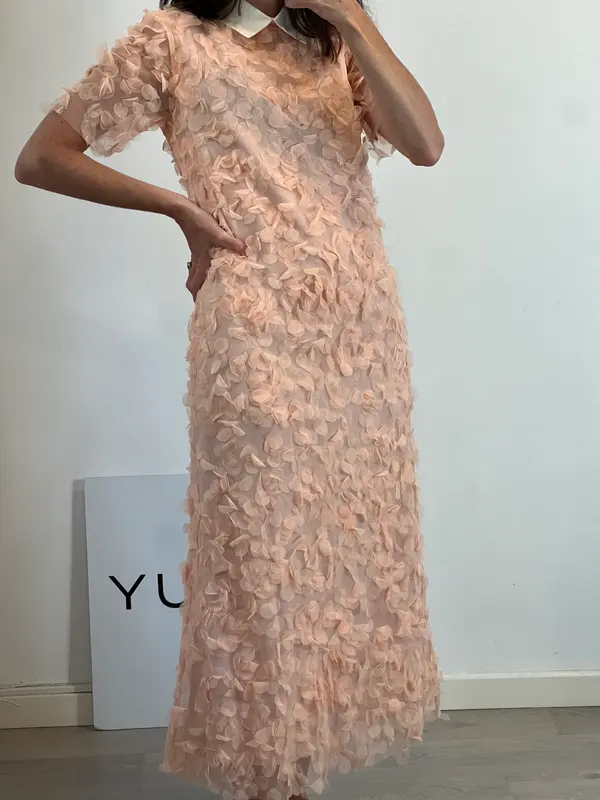 IKI. Vestido rosa pétalos T.s
