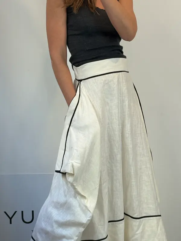 IQ COLLECTION. Falda larga lino bolsillos