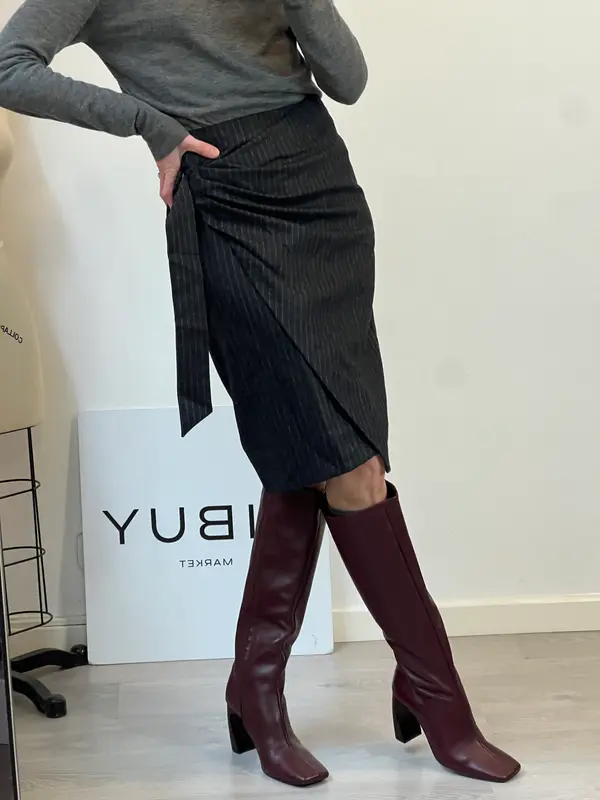 ISABEL MARANT. Falda marengo cruzada