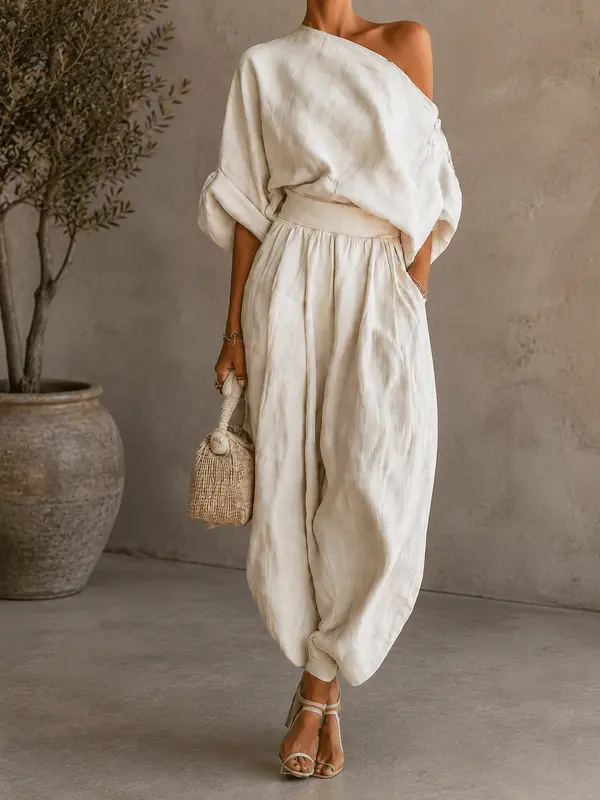 Janet | Off-Shoulder Loose Top and Slim Trousers Set