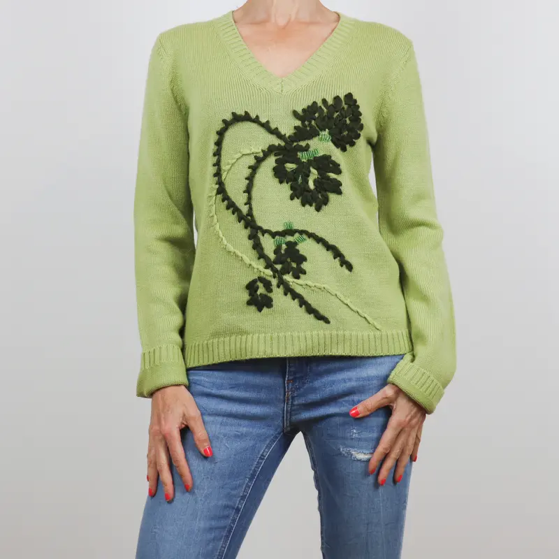 Jersey de pico verde bordado Síntesis
