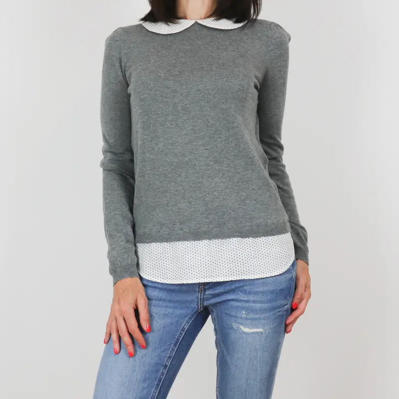Jersey gris con camisa de lunares 2 en 1