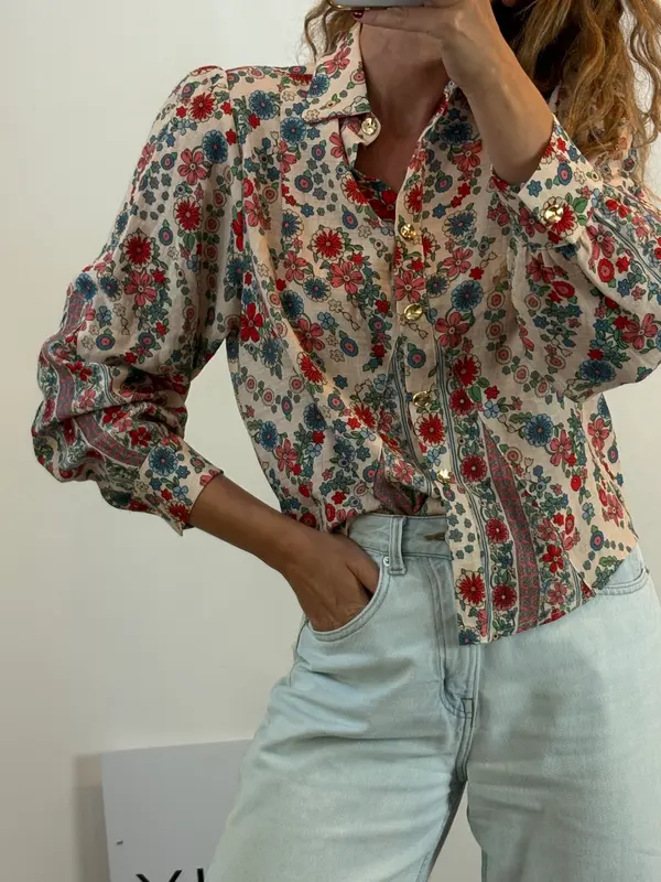 JOSEPHINE. Blusa fluida estampada