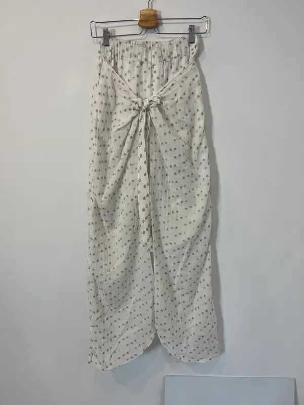 JOSEPHINE. Pantalón efecto falda estrellas T.s