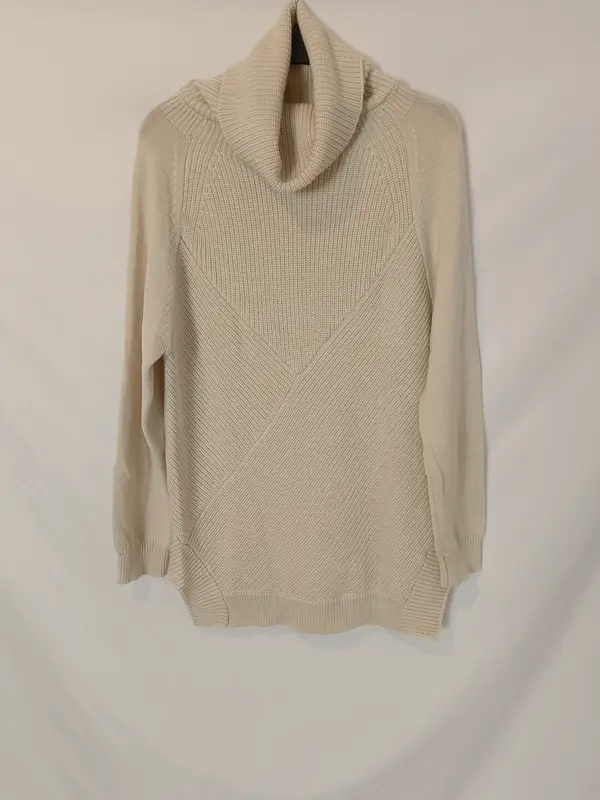 KILT. Jersey beige cuello alto T.40(s)