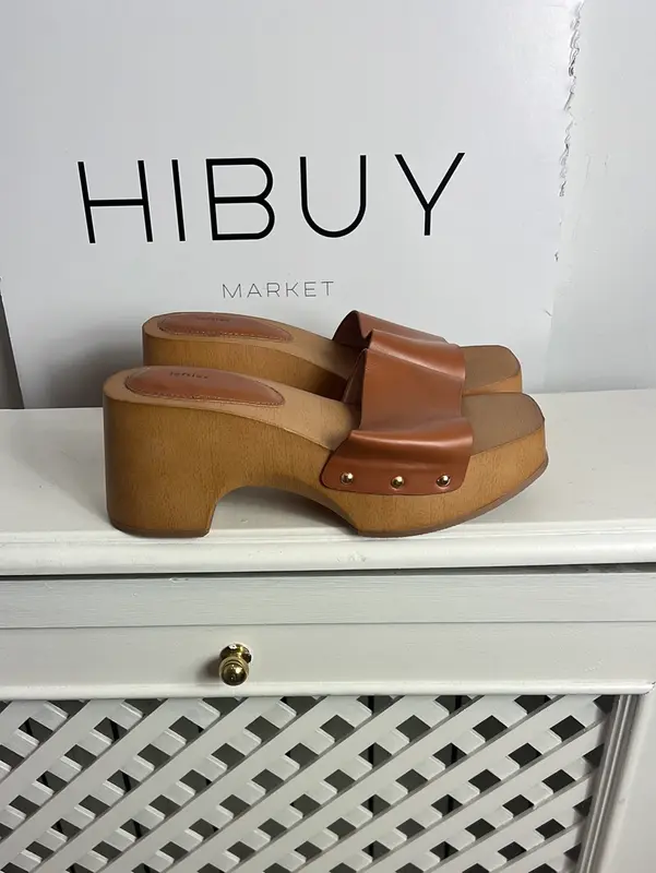 LEFTIES. Plataformas madera tira camel. T 37