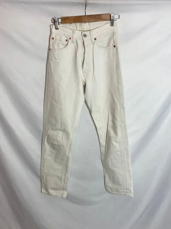 LEVIS. Jean 501 Blanco. T.34