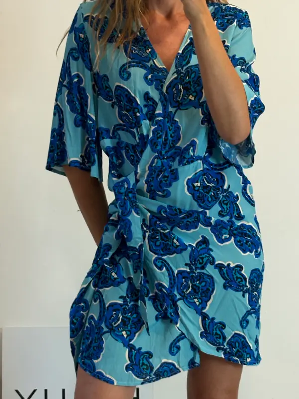 MAGNOLYA. Vestido corto cruzado azules