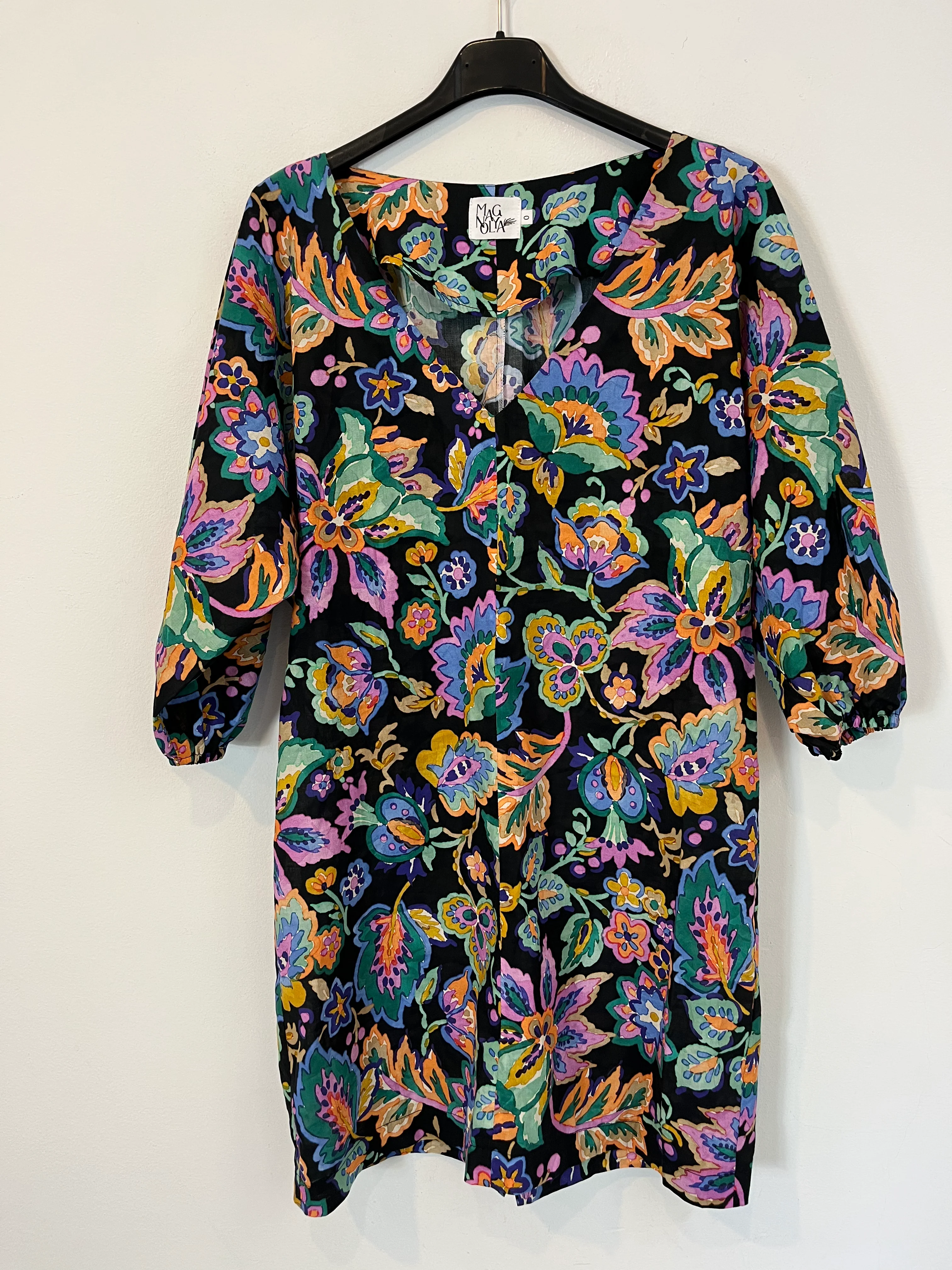 MAGNOLYA. Vestido corto estampado multicolor. T 0 (S/M)