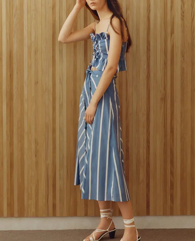 MAJE. Total look top y falda rayas