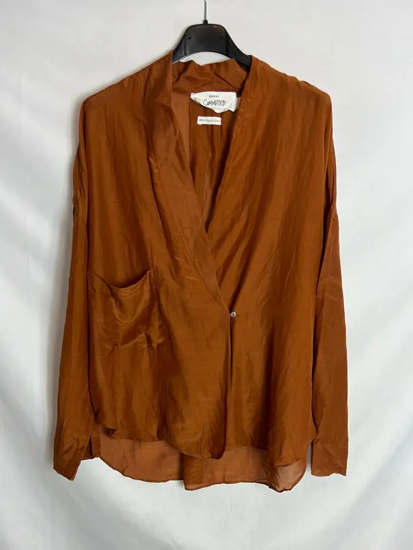 MANGO. Blusa algodón marrón estilo oversized . TS