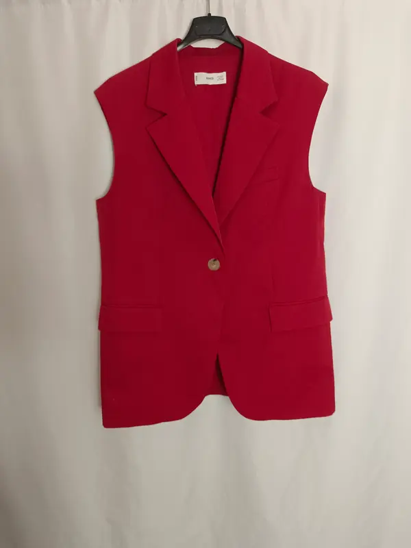 MANGO. Chaleco rojo sin mangas T.m