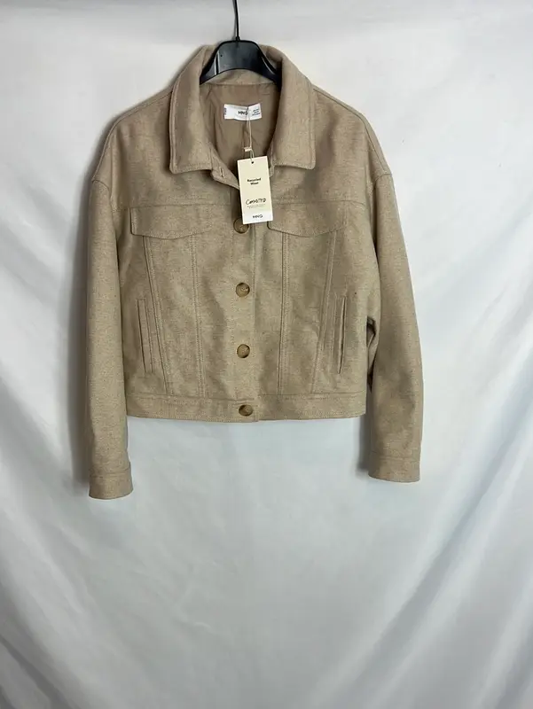 MANGO. Chaqueta beige jaspeada. T S