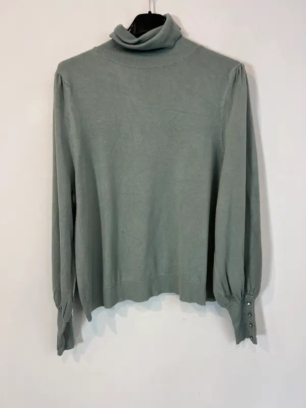 MANGO. Jersey cuello alto azul claro. T L (M)