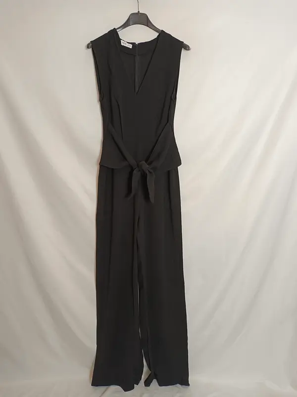MANGO. Mono negro fluido T.xs