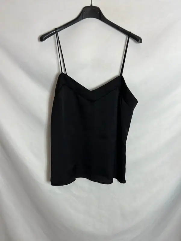 MANGO. Top negro tirantes. T M