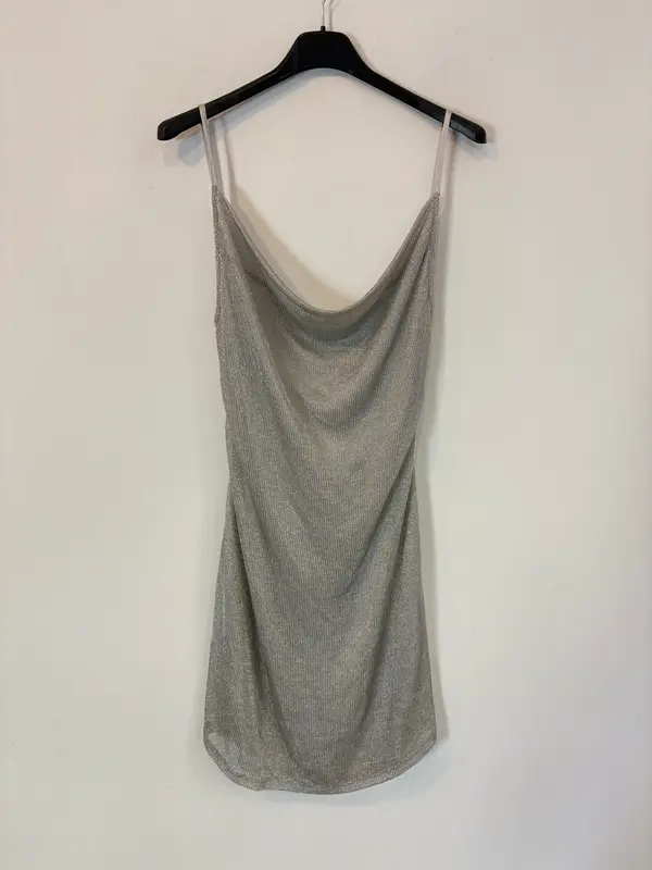 MANGO. Vestido corto plateado textura