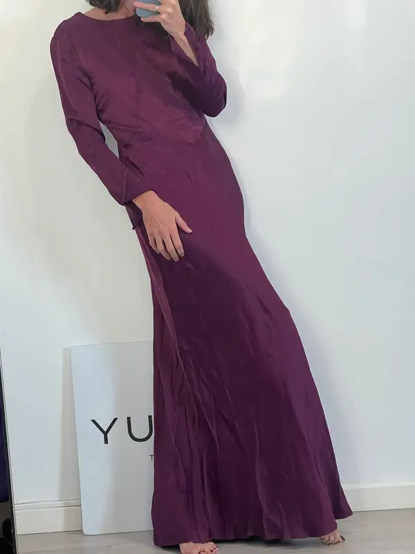MANGO. Vestido largo satinado. T S
