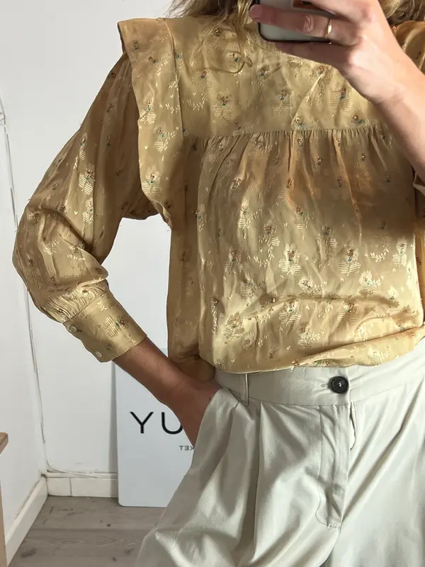 MASSCOB. Blusa seda bordada T XS