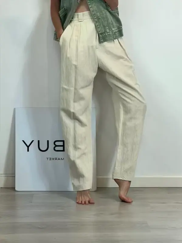 MASSCOB. Pantalón pinzas beige textura