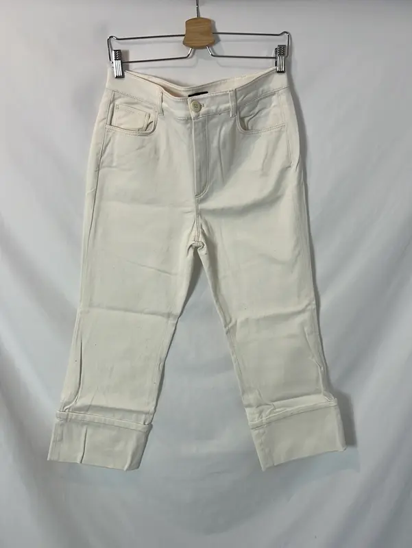 MASSIMO DUTTI. Denim cropped dobladillo. T 40