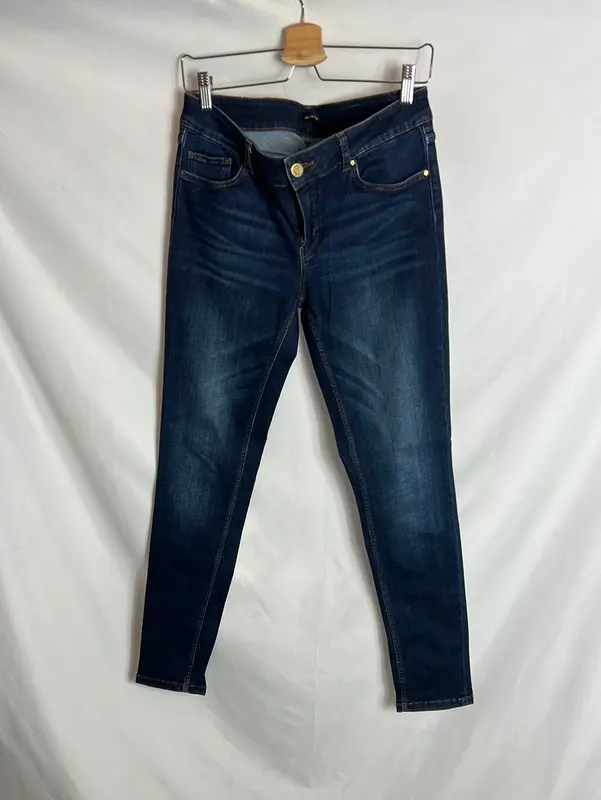 MASSIMO DUTTI. Denim pitillo elastico oscuro. T 40