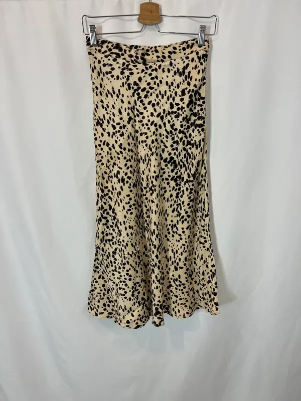 MASSIMO DUTTI. Falda midi animal print satinada. T 36