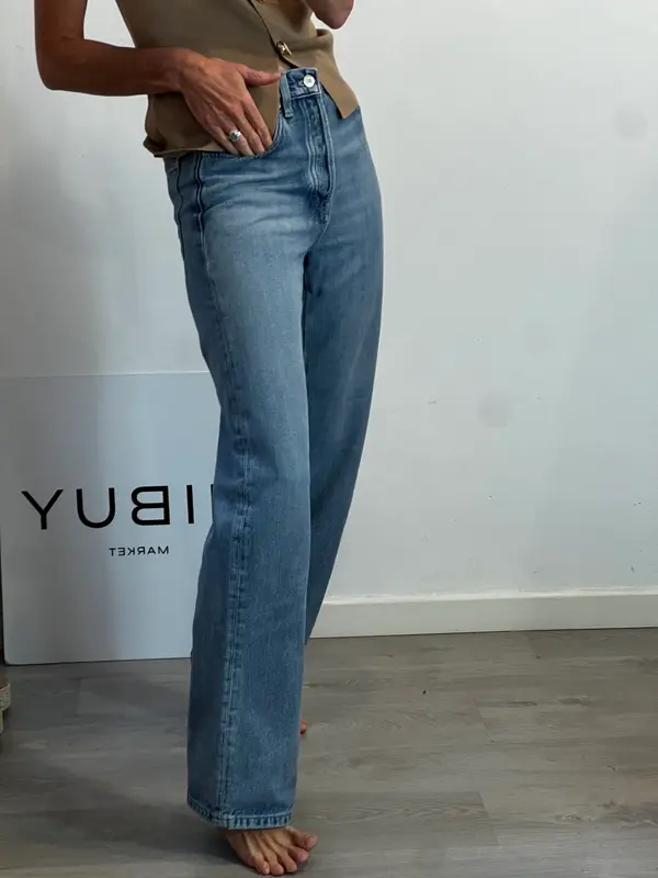 MASSIMO DUTTI. Pantalón denim abotonado