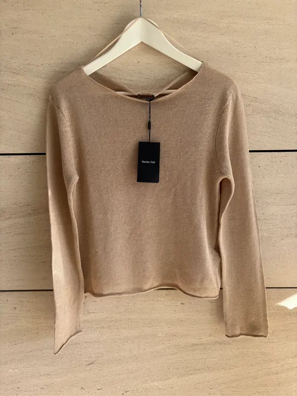 MASSIMO DUTTI. Top beige punto manga larga