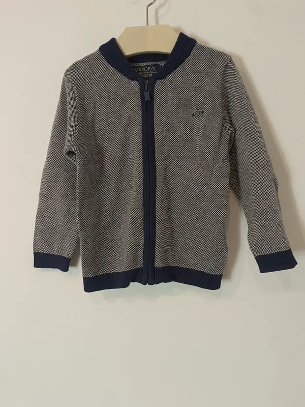 MAYORAL. Chaqueta punto jaspeada T. 2 años