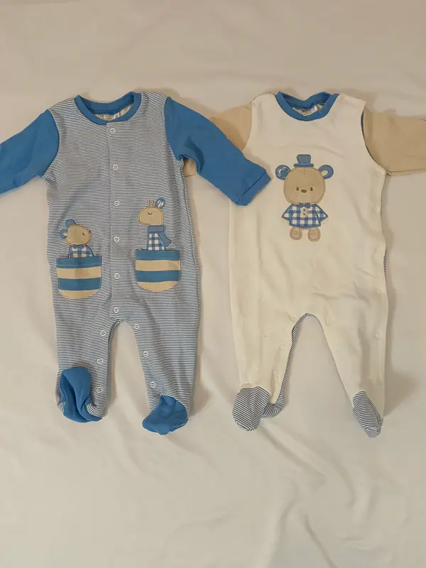 MAYORAL. Conjunto pijamas rayas T.1/2 meses