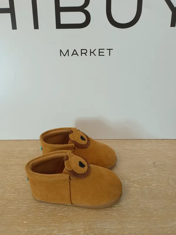 MINI SHUU. Botitas piel camel T.21