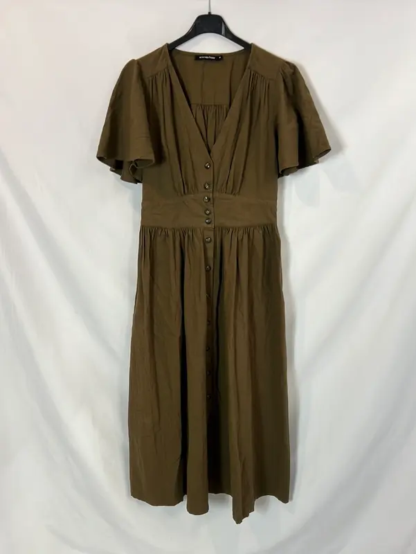 MONOPRIX. Vestido midi verde abotonado. T M