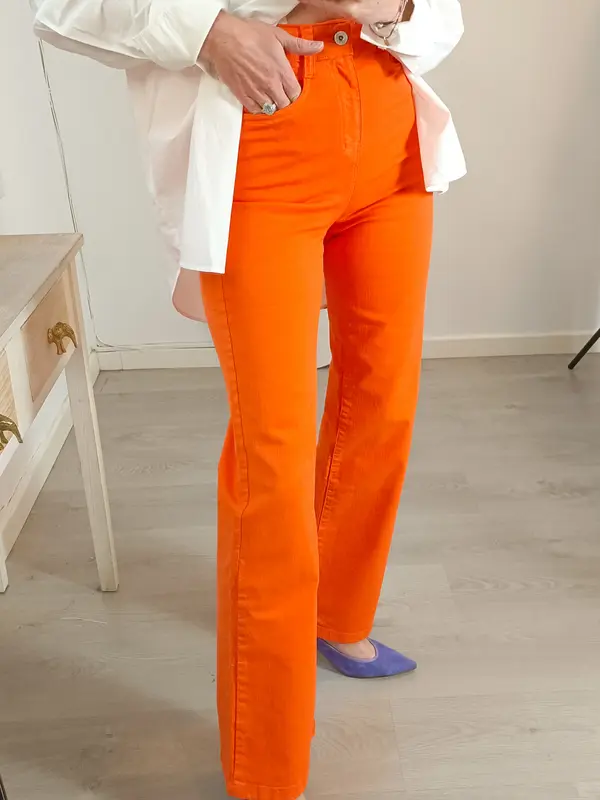 MY PEEOP TOES .Pantalón recto pata ancha naranja. T 32