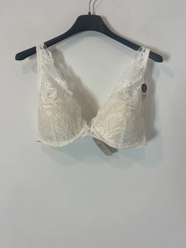 MY´SPECIALS. Sujetador blanco encaje. T 85D