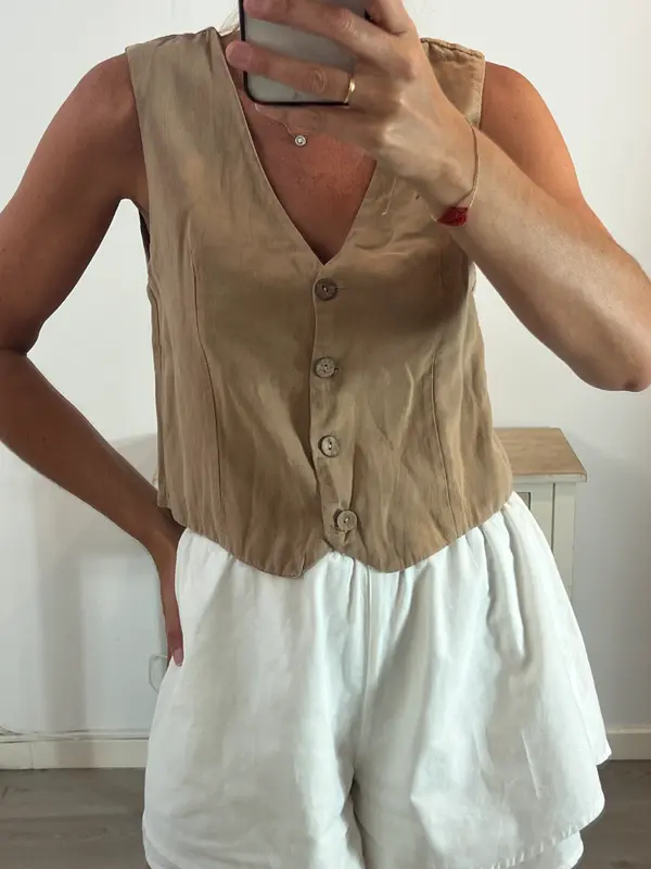 N DE NUBE. Chaleco beige botones T.u(s/m)